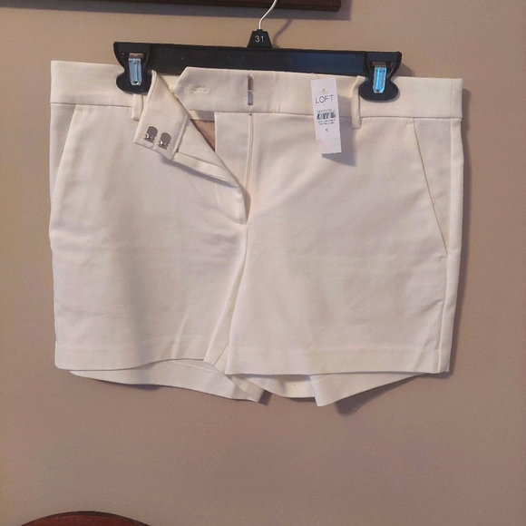 LOFT NWT White Shorts - Picture 1 of 4